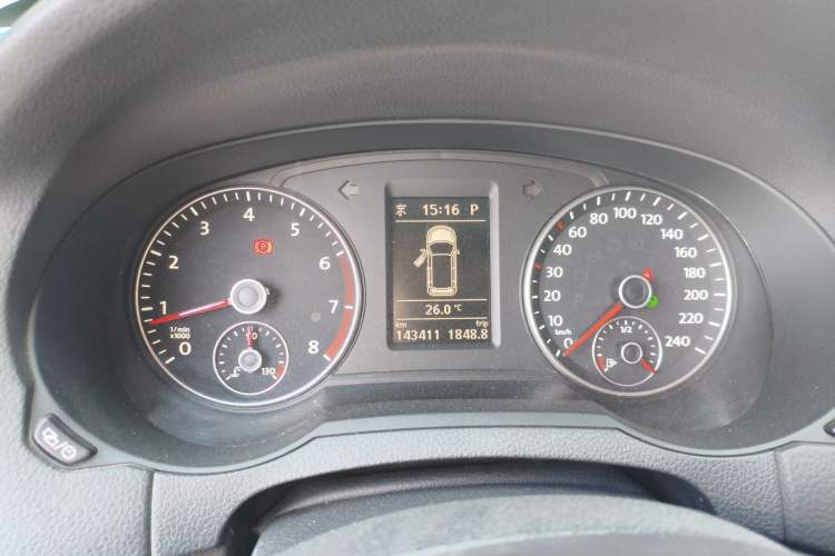Used Volkswagen Sharan 2013 2.0 TSI Luxury Model Instrument Cluster