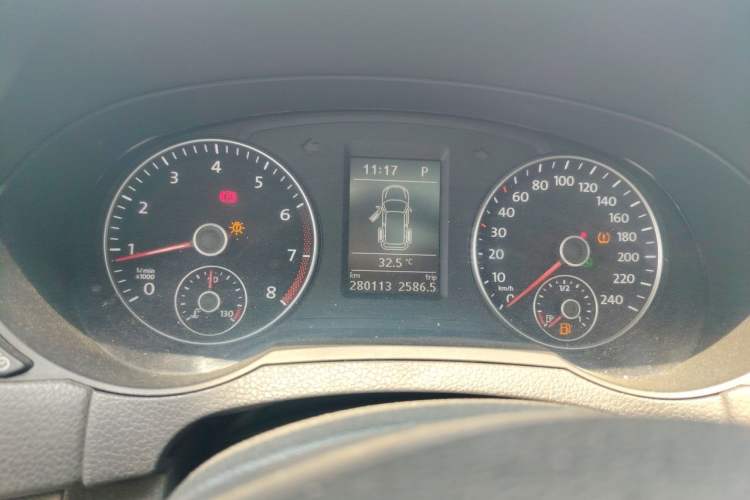 Used Volkswagen Sharan 2013 1.8TSI Standard Model Euro IV Instrument Cluster
