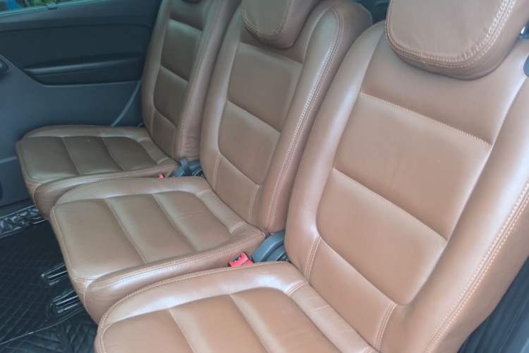 Used Volkswagen Sharan 2013 1.8TSI Standard Model Left Rear Seat