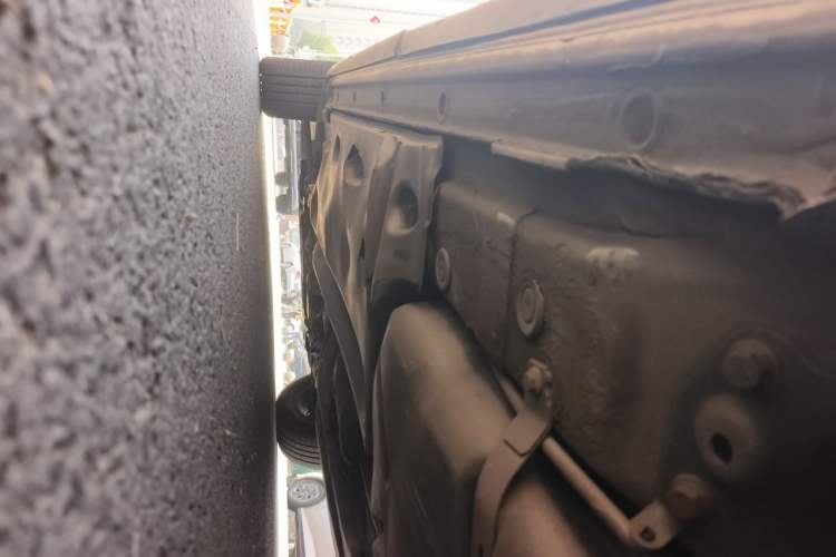 Used Volkswagen Sharan 2013 1.8TSI Comfort Model Chassis Rear Left
