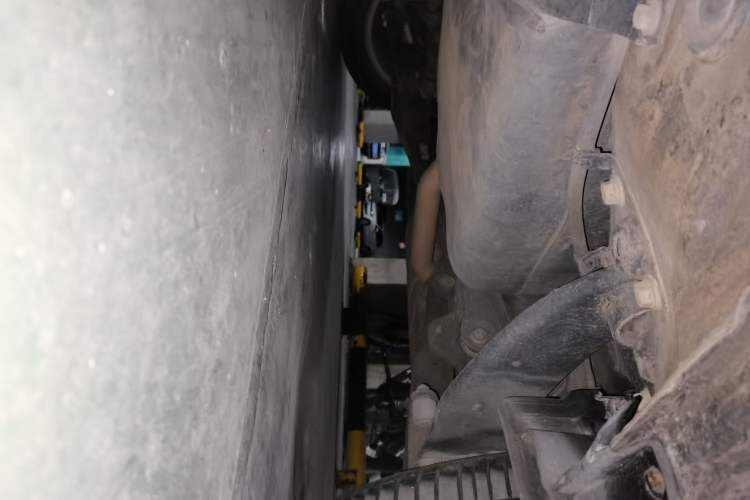 Used Volkswagen Sharan 2013 1.8TSI Standard Model Euro IV Chassis Rear Left