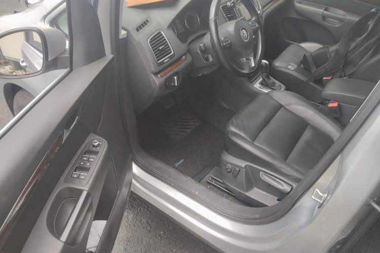 Used Volkswagen Sharan 2013 1.8TSI Comfort Model Driver Seat