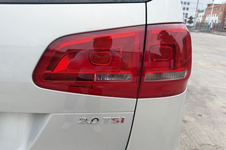 Used Volkswagen Sharan 2013 2.0 TSI Standard Model Exterior 3