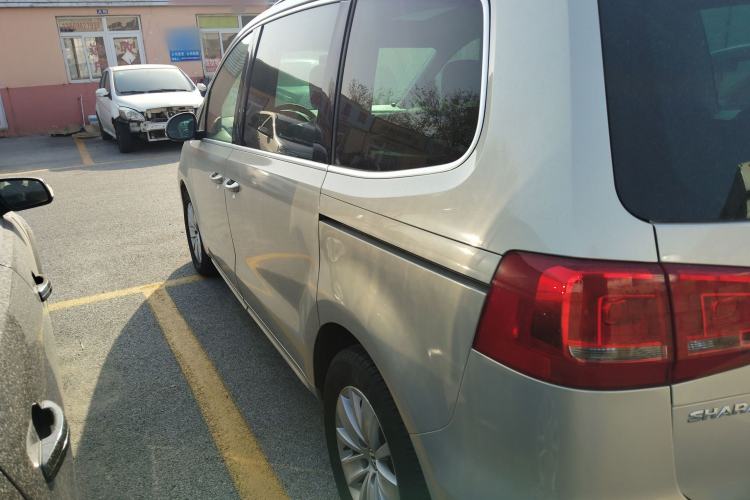 Used Volkswagen Sharan 2013 2.0 TSI Standard Model Exterior 3