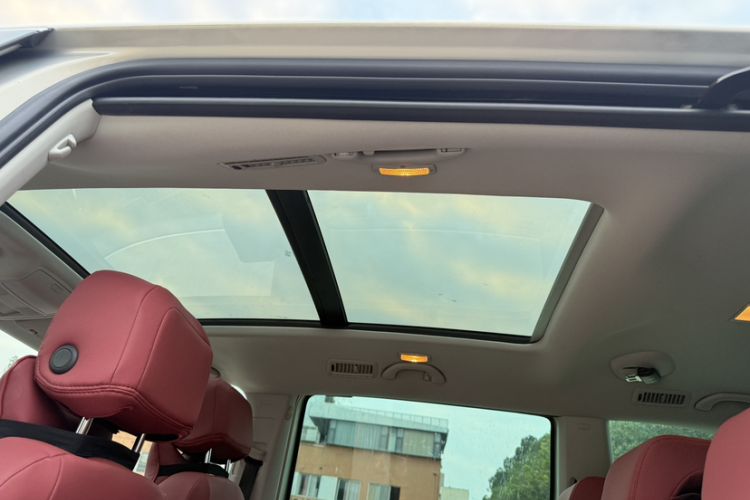Used Volkswagen Sharan 2013 2.0 TSI Standard Model Headliner
