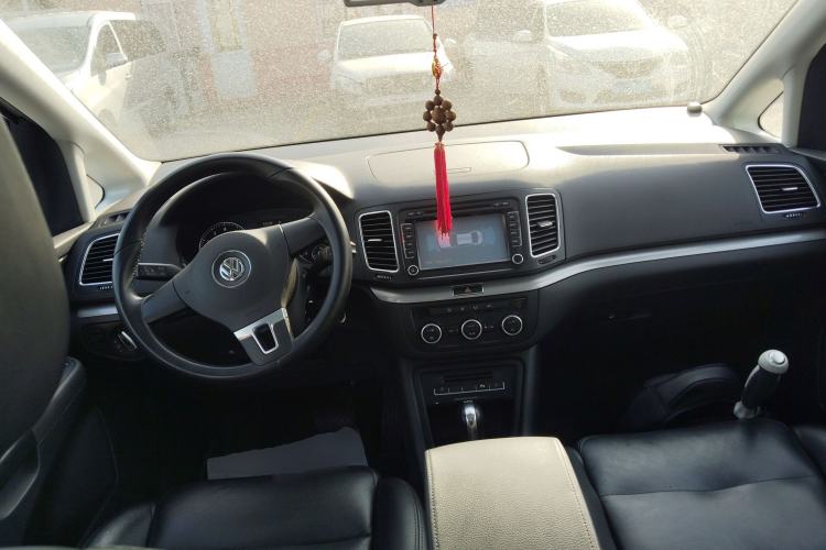 Used Volkswagen Sharan 2013 2.0 TSI Standard Model Interior 2