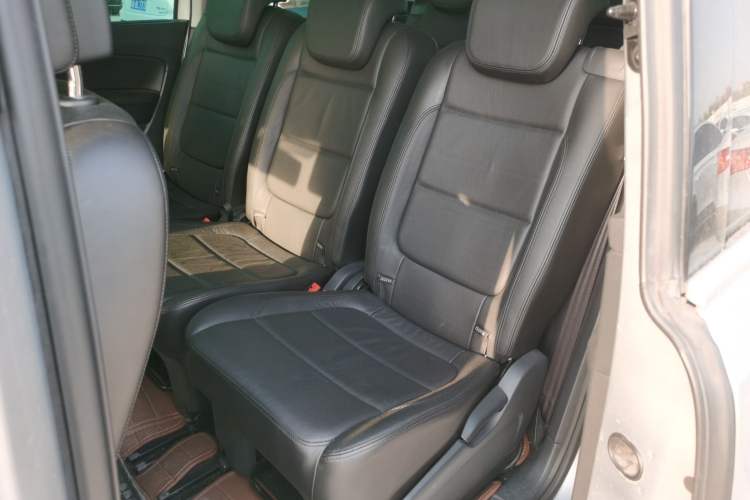 Used Volkswagen Sharan 2013 1.8TSI Comfort Model Interior 4
