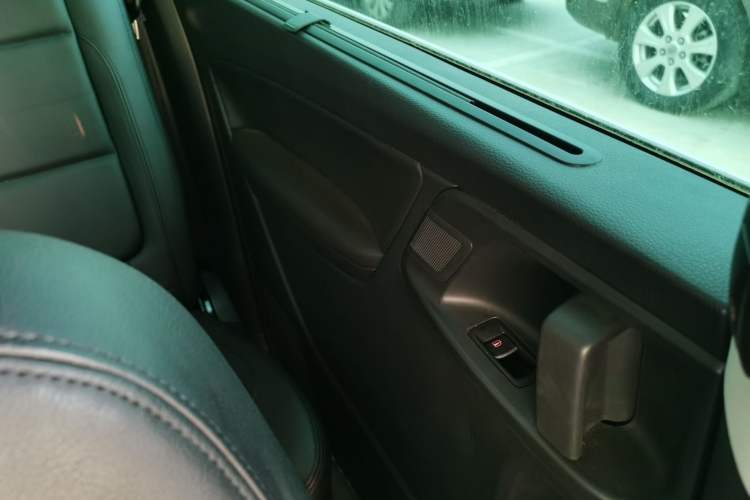 Used Volkswagen Sharan 2013 1.8TSI Comfort Model Interior 8