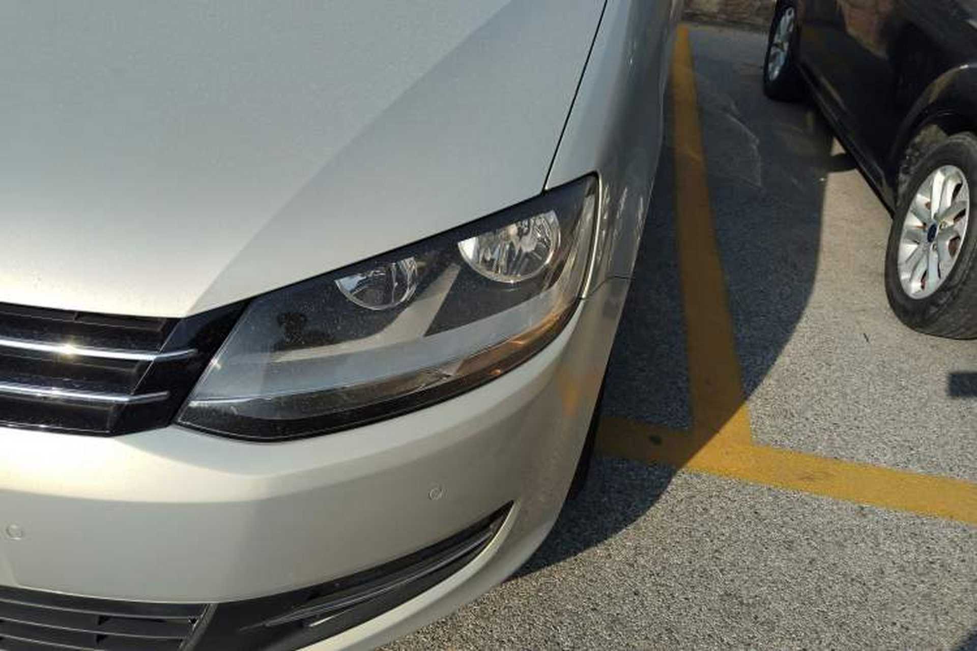 Used Volkswagen Sharan 2013 2.0 TSI Standard Model Left Front Headlight