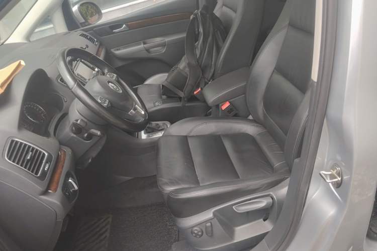 Used Volkswagen Sharan 2013 1.8TSI Comfort Model Left Front Seat