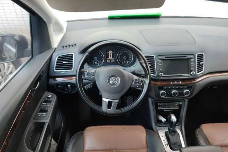 Used Volkswagen Sharan 2013 1.8TSI Comfort Model Steering Wheel