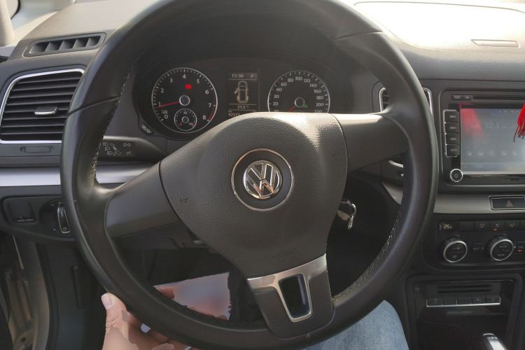 Used Volkswagen Sharan 2013 2.0 TSI Standard Model Steering Wheel
