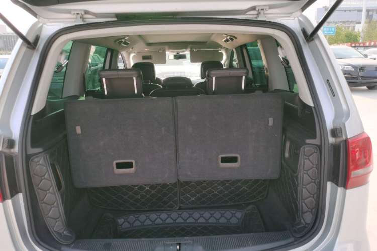 Used Volkswagen Sharan 2013 1.8TSI Comfort Model Trunk