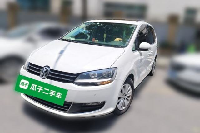 Ojetý Volkswagen Sharan 2013 1.8TSI Standard Model Euro IV