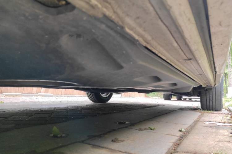 Used Volkswagen Sharan 2013 2.0 TSI Standard Model Chassis Front Left