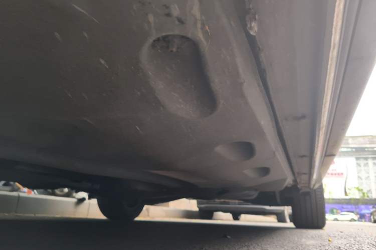 Used Volkswagen Sharan 2013 1.8TSI Standard Model Euro IV Chassis Front Left