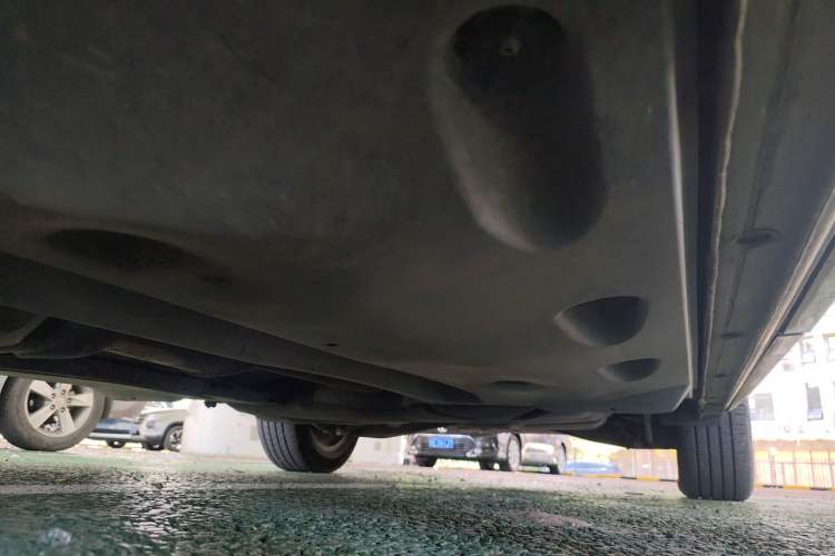 Used Volkswagen Sharan 2013 2.0 TSI Standard Model Chassis Front Left