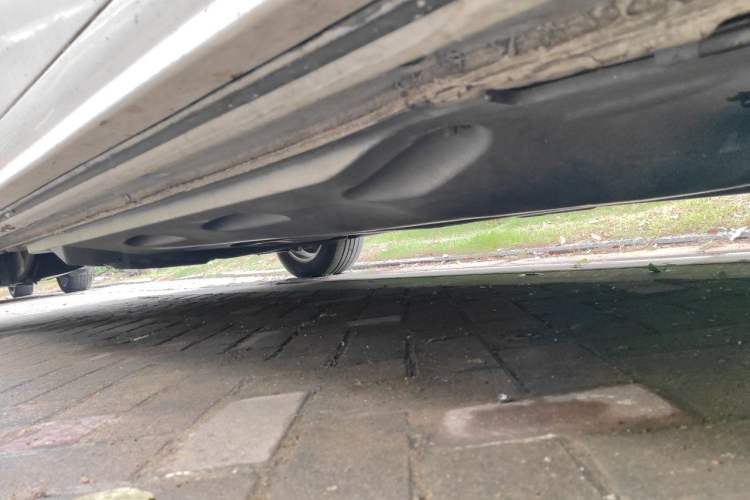 Used Volkswagen Sharan 2013 2.0 TSI Standard Model Chassis Front Right