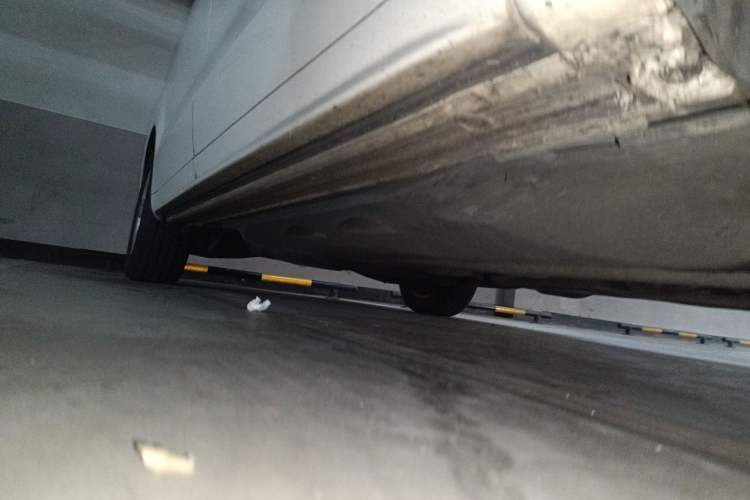 Used Volkswagen Sharan 2013 2.0 TSI Comfort Model Chassis Front Right