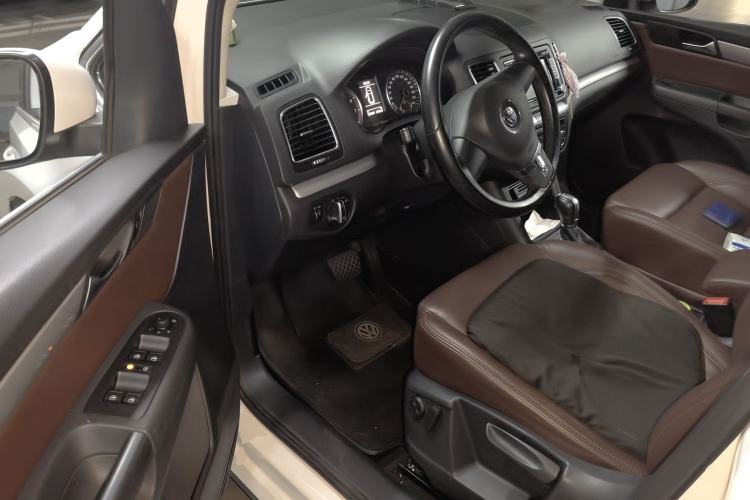 Used Volkswagen Sharan 2013 1.8TSI Standard Model Euro IV Driver Seat