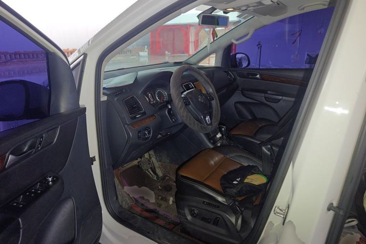 Used Volkswagen Sharan 2013 2.0 TSI Luxury Model Driver Seat