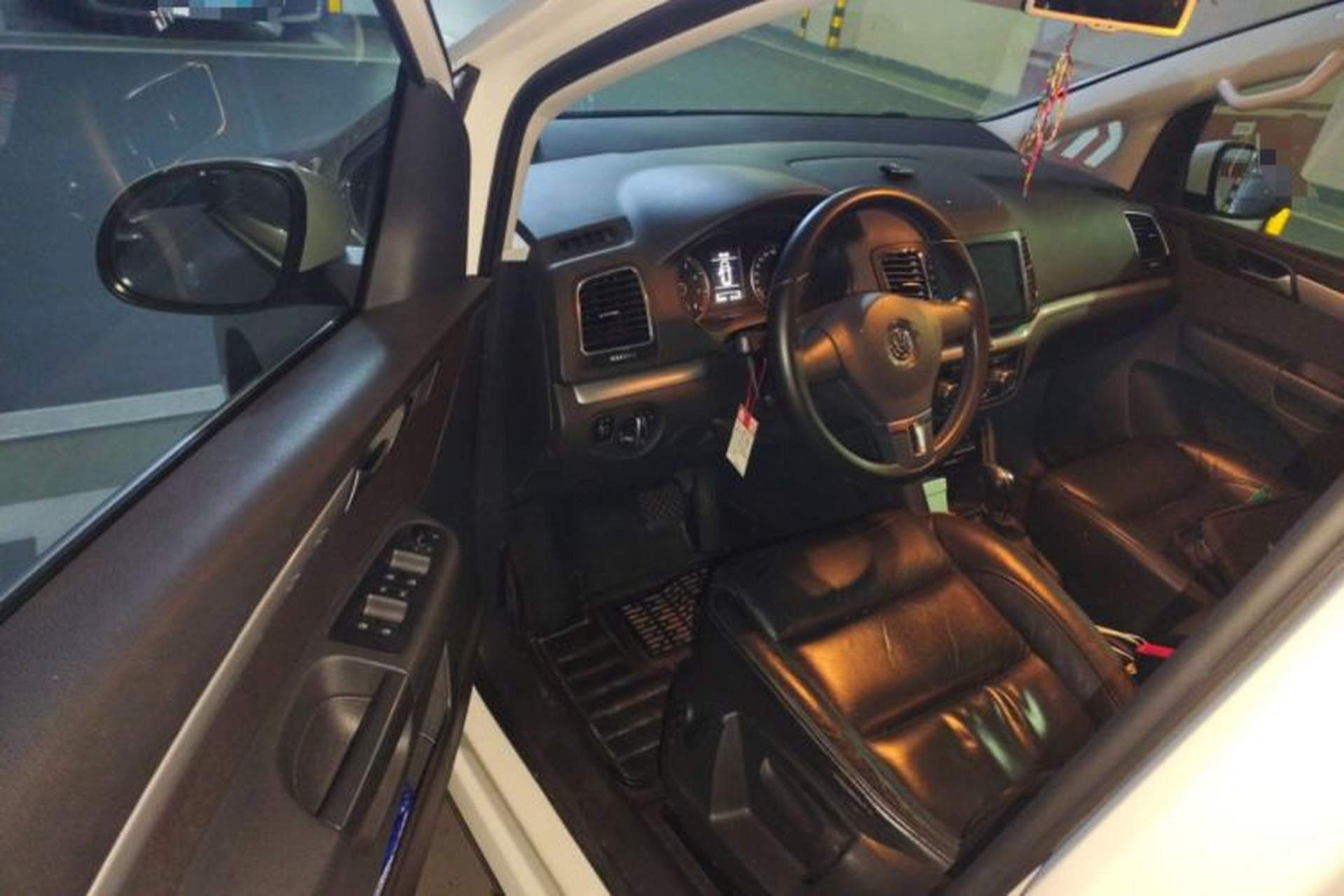 Used Volkswagen Sharan 2013 1.8TSI Standard Model Driver Seat