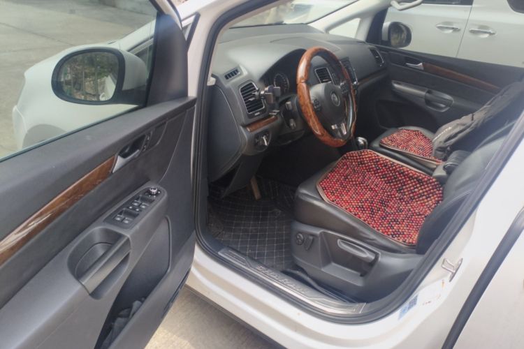 Used Volkswagen Sharan 2013 2.0 TSI Comfort Model Driver Seat