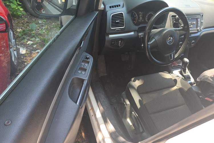 Used Volkswagen Sharan 2013 1.8TSI Comfort Model Driver Seat