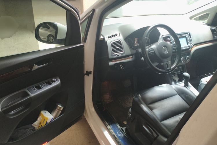 Used Volkswagen Sharan 2013 1.8TSI Comfort Model Euro IV Driver Seat