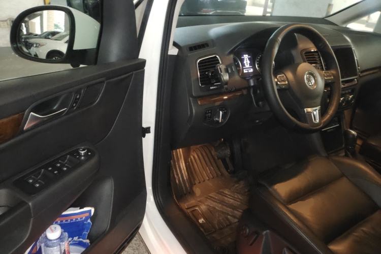 Used Volkswagen Sharan 2013 1.8TSI Comfort Model Euro IV Driver Seat