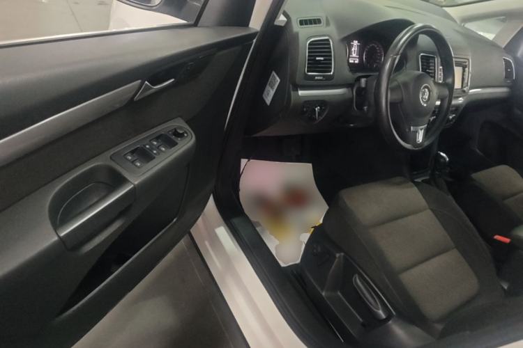 Used Volkswagen Sharan 2013 2.0 TSI Standard Model Driver Seat