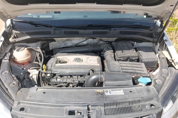 Used Volkswagen Sharan 2013 1.8TSI Comfort Model Euro IV Engine Bay