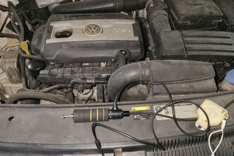 Used Volkswagen Sharan 2013 1.8TSI Comfort Model Euro IV Engine Bay