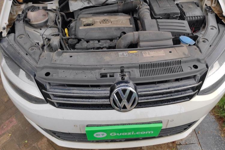 Used Volkswagen Sharan 2013 2.0 TSI Standard Model Engine Bay
