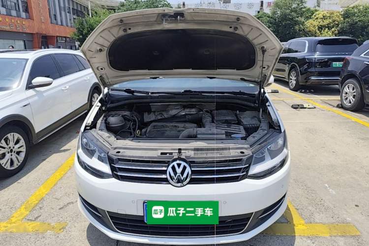 Used Volkswagen Sharan 2013 1.8TSI Comfort Model Engine Bay