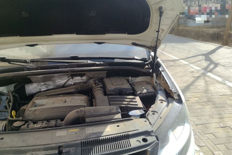Used Volkswagen Sharan 2013 1.8TSI Standard Model Euro IV Engine Bay Left