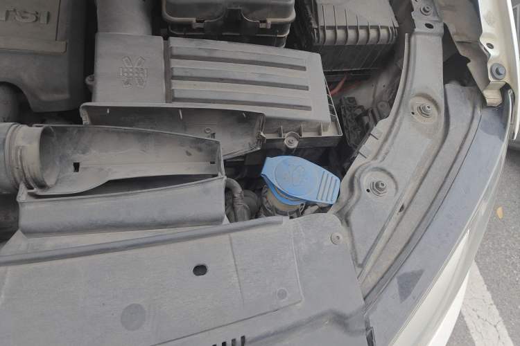 Used Volkswagen Sharan 2013 1.8TSI Standard Model Euro IV Engine Bay Left