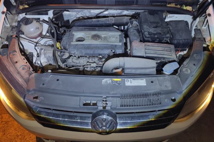 Used Volkswagen Sharan 2013 2.0 TSI Standard Model Engine Bay