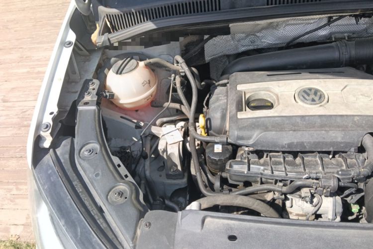 Used Volkswagen Sharan 2013 1.8TSI Comfort Model Euro IV Engine Bay Right