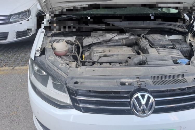 Used Volkswagen Sharan 2013 1.8TSI Standard Model Euro IV Engine Bay Right