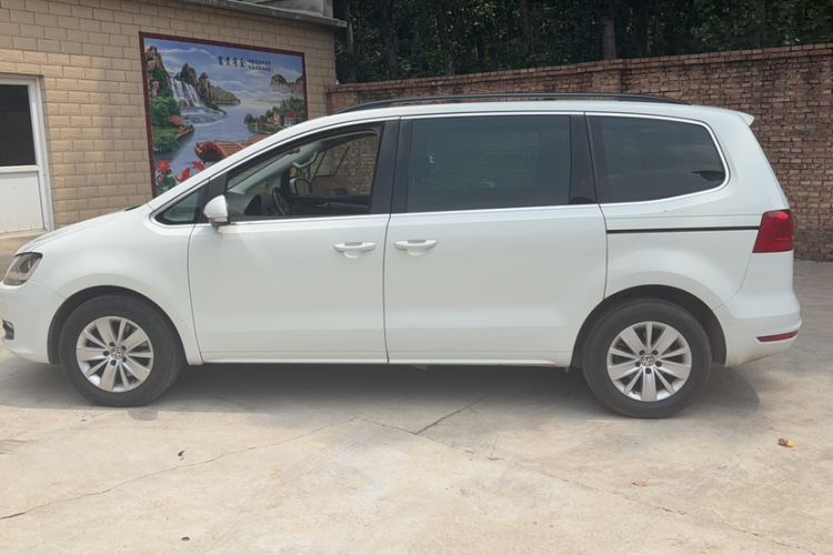 Used Volkswagen Sharan 2013 1.8TSI Standard Model Exterior 3