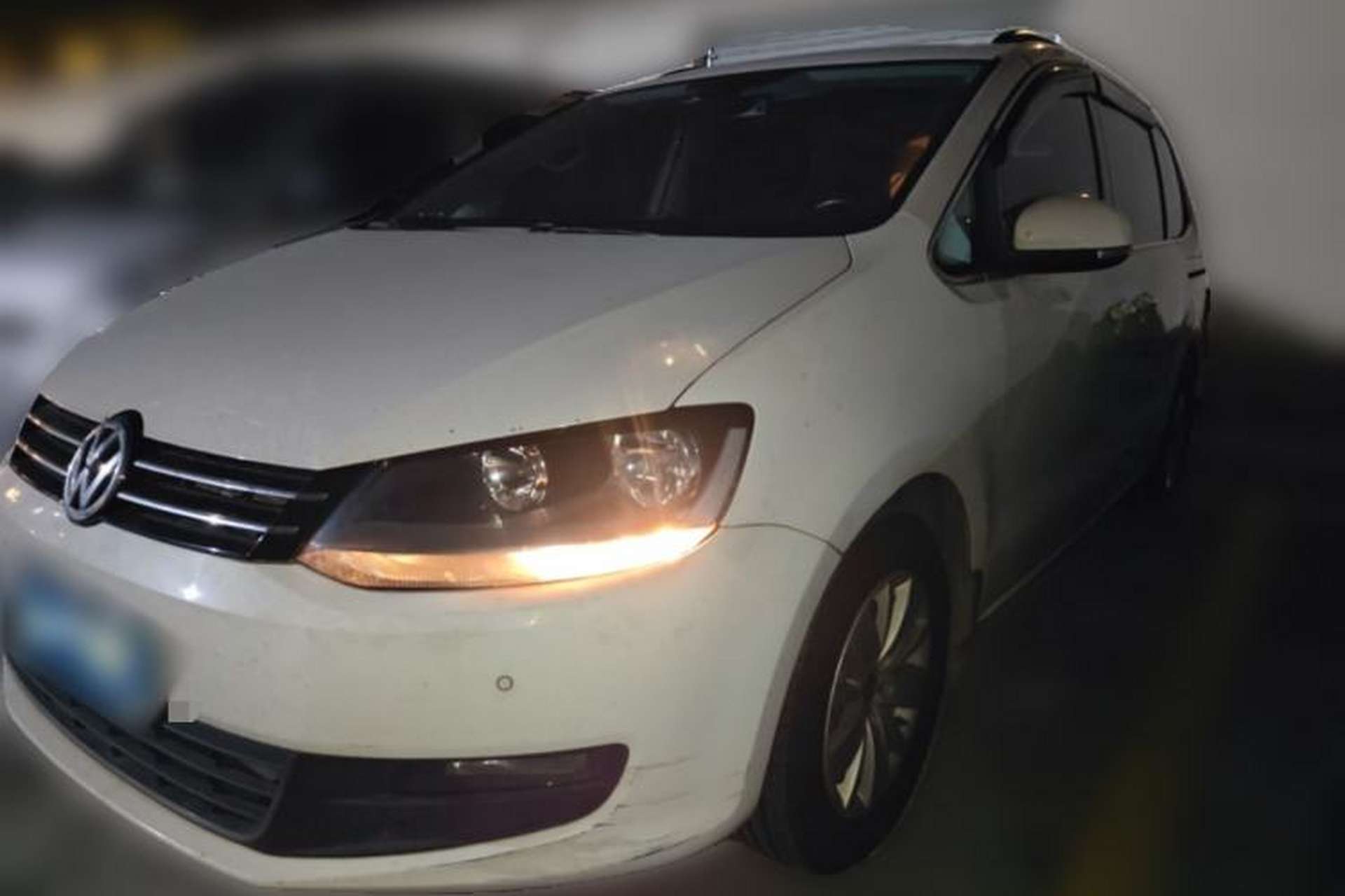 Used Volkswagen Sharan 2013 1.8TSI Standard Model Euro IV Front Left 45 Deg