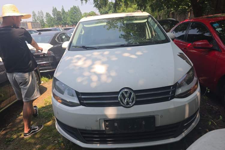 Used Volkswagen Sharan 2013 1.8TSI Comfort Model Front