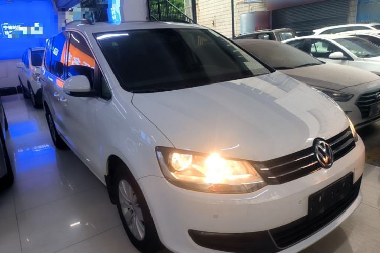 Used Volkswagen Sharan 2013 1.8TSI Standard Model Front Right 45 Deg