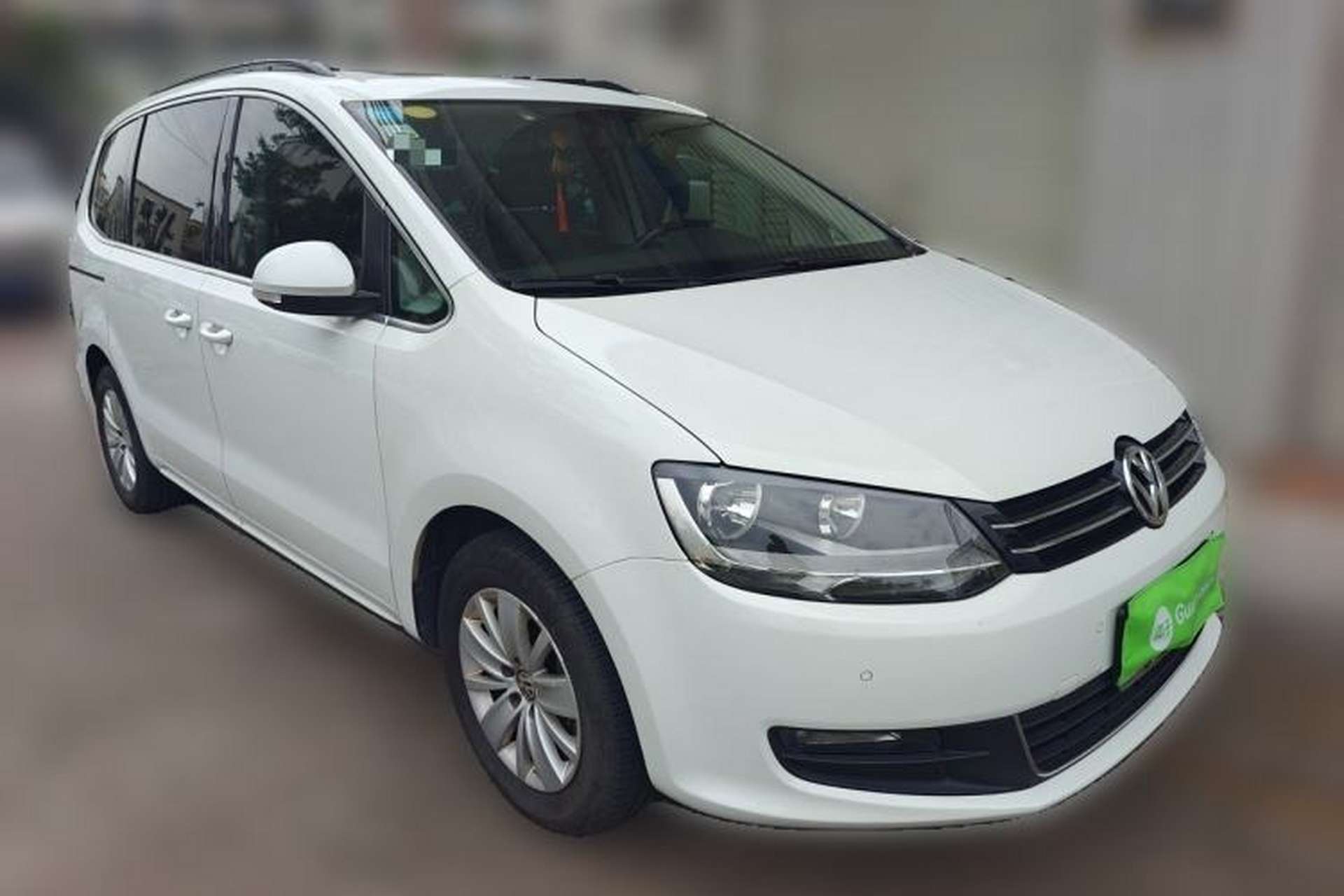 Used Volkswagen Sharan 2013 1.8TSI Standard Model Front Right 45 Deg