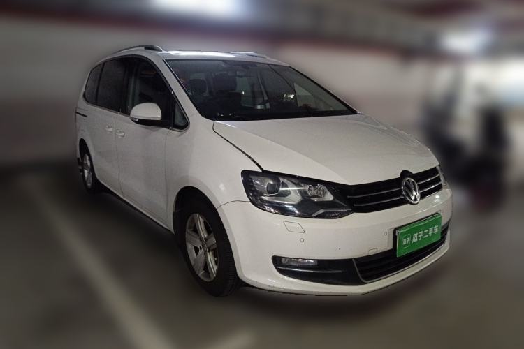 Used Volkswagen Sharan 2013 2.0 TSI Comfort Model Front Right 45 Deg