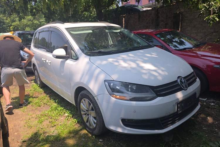 Used Volkswagen Sharan 2013 1.8TSI Comfort Model Front Right 45 Deg