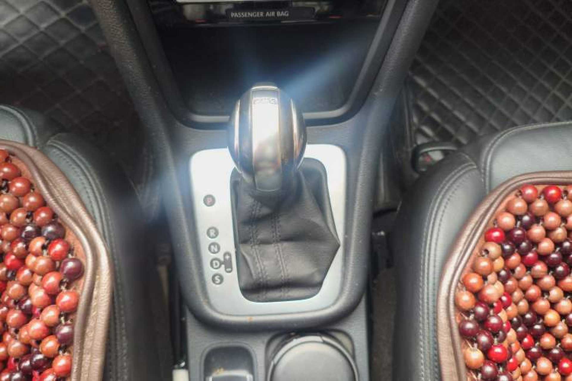 Used Volkswagen Sharan 2013 2.0 TSI Comfort Model Gear Lever