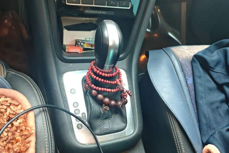Used Volkswagen Sharan 2013 1.8TSI Comfort Model Gear Lever