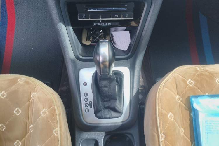 Used Volkswagen Sharan 2013 2.0 TSI Standard Model Gear Lever